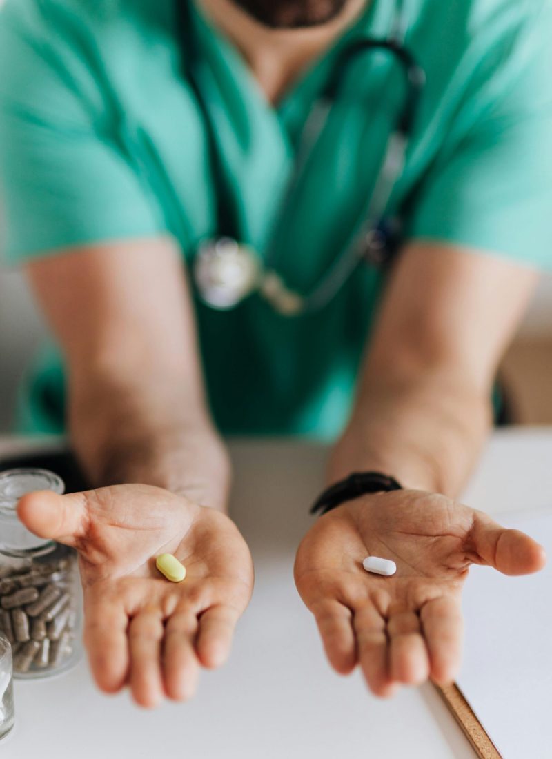 pexels-karola-g-4021808